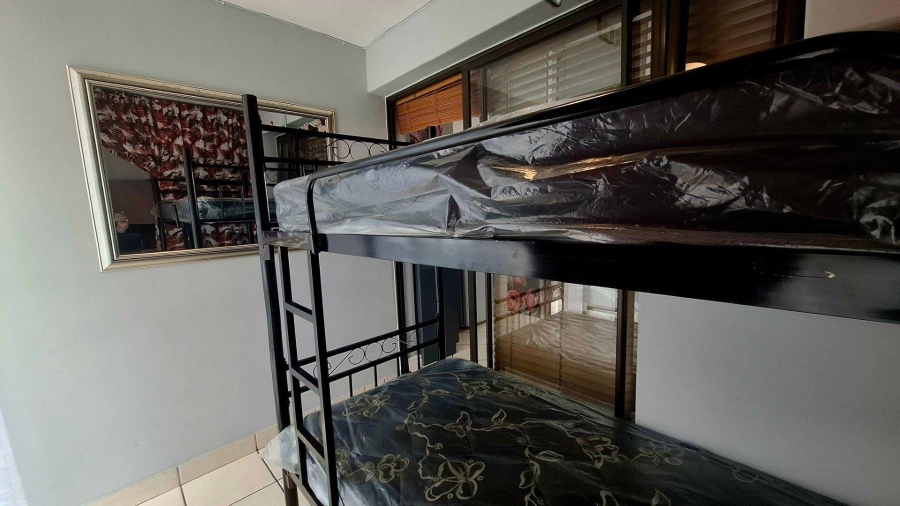1 Bedroom Property for Sale in Hartenbos Central Western Cape